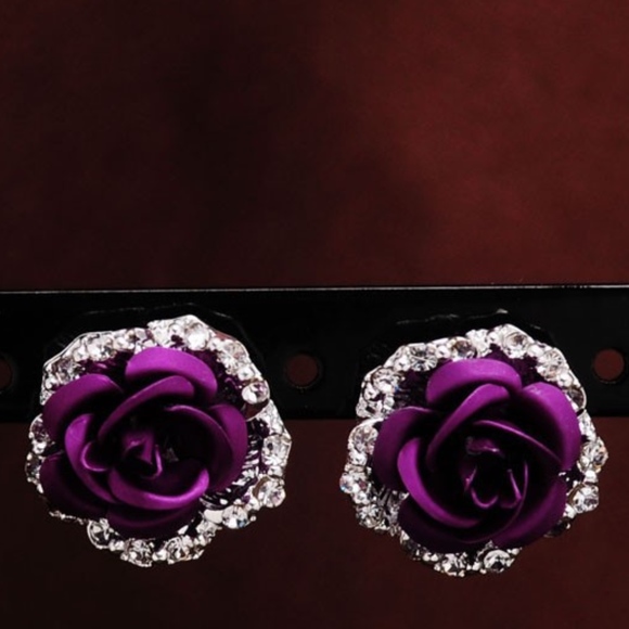 SOLD OUT - Picture 4 of 5